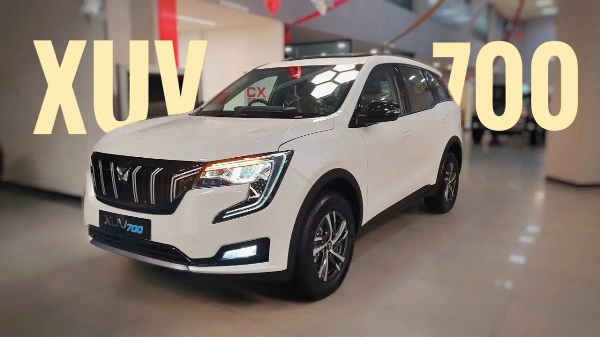 Mahindra XUV 700 suv